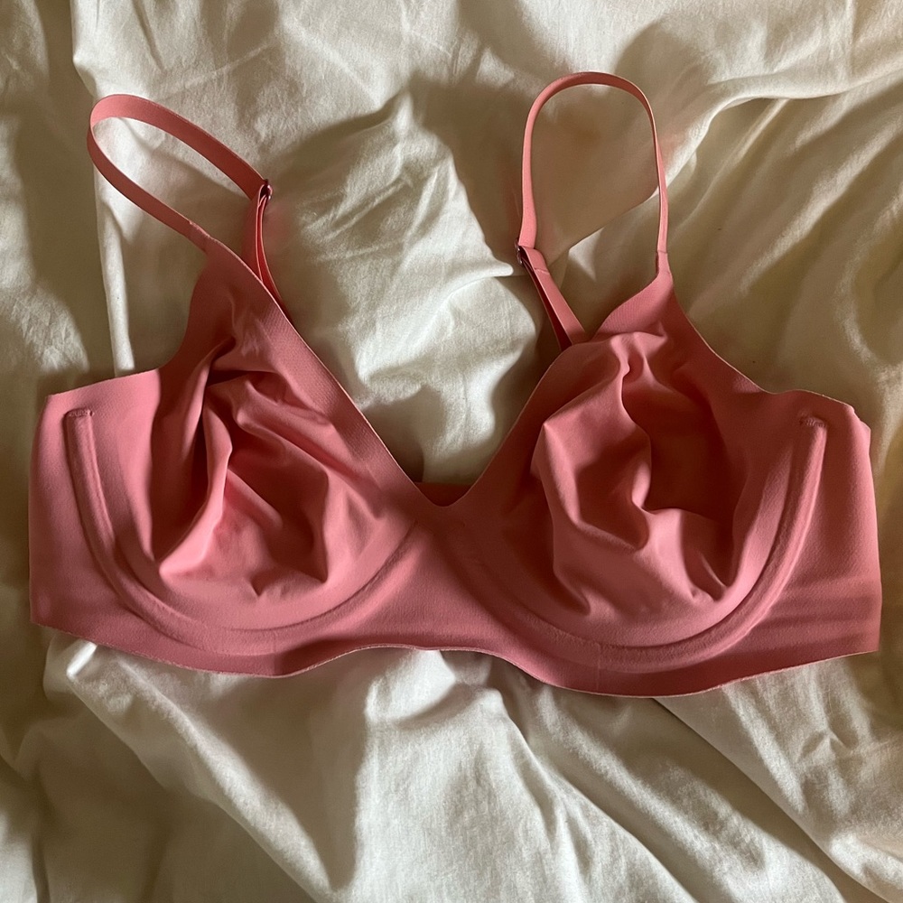 Aerie Smoothiez Unlined Wire Plunge Bra Pink
